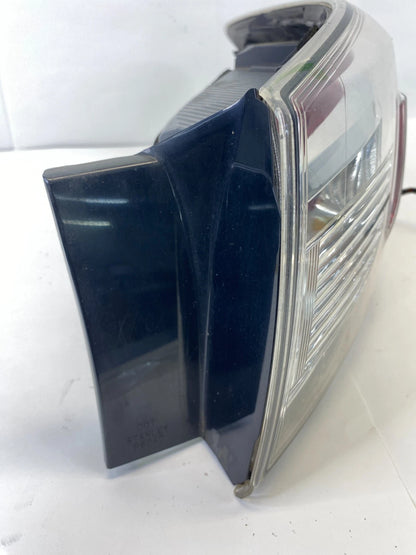 10-13 MAZDA 3 SEDAN RIGHT PASSENGER OUTER QUARTER PANEL TAIL LIGHT TAILLIGHT OEM