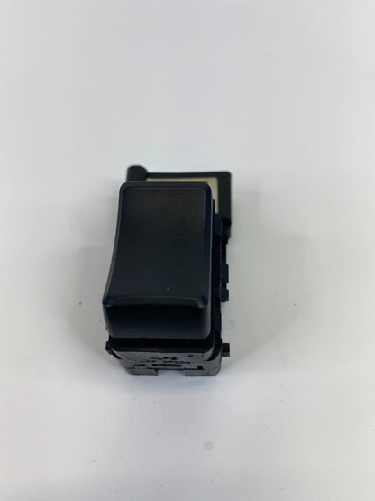 2004-2016 CADILLAC SRX FRONT RIGHT SEAT POWER LUMBAR CONTROL SWITCH 10315826