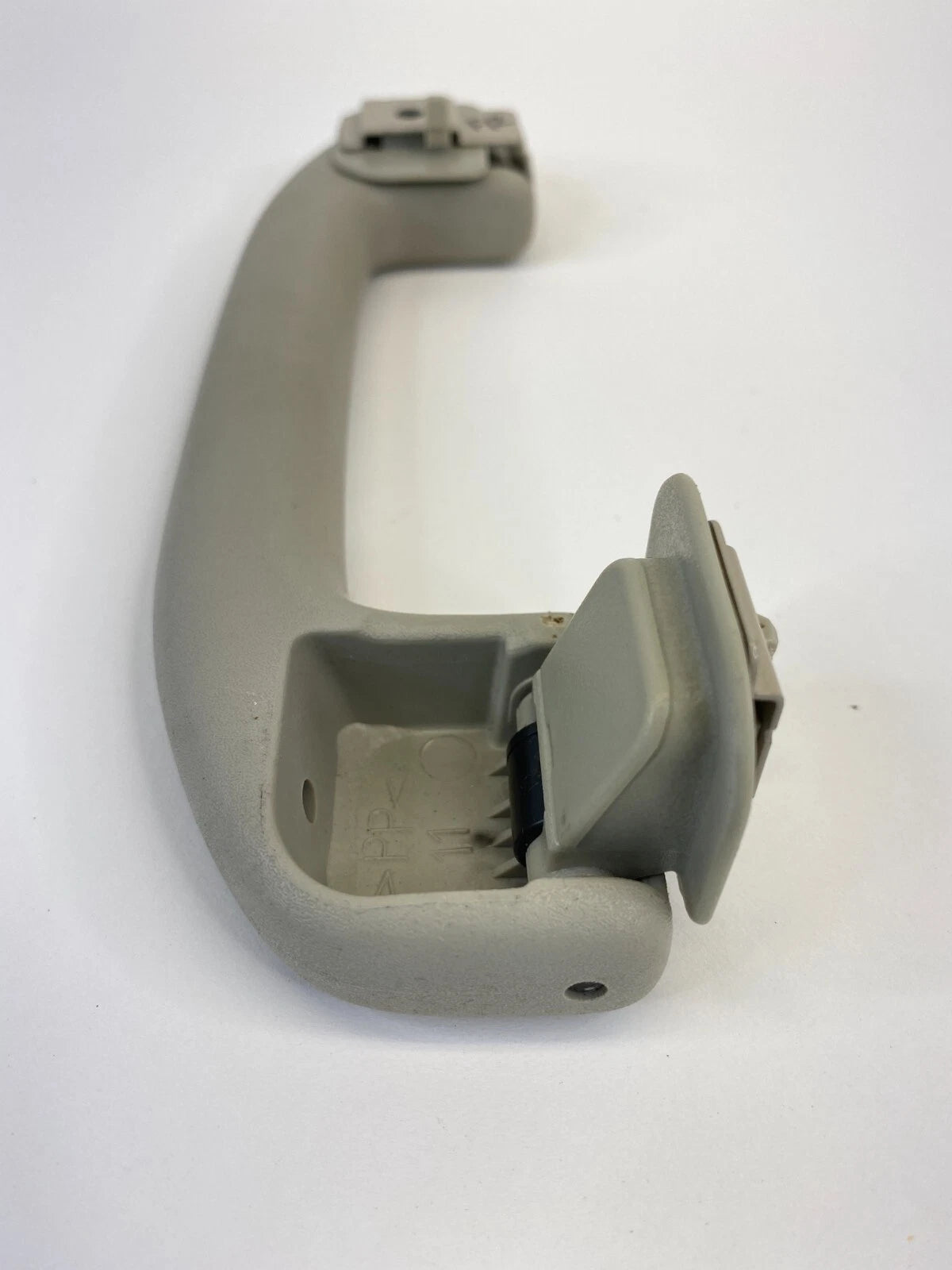 2008-2013 NISSAN ROGUE FRONT RIGHT PASSENGER SIDE ROOF INNER GRAB ASSIST HANDLE