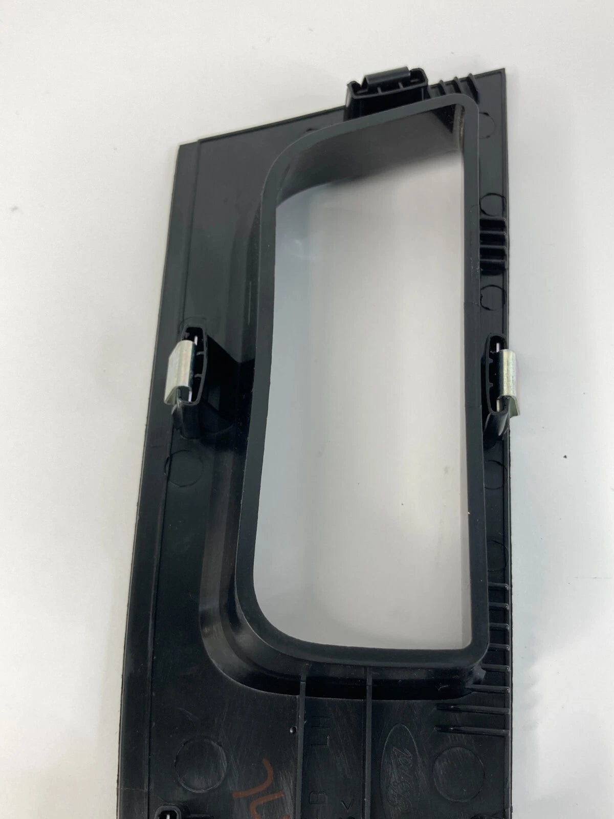 2013-2016 FORD FUSION REAR LEFT DOOR WINDOW SWITCH TRIM PLATE OEM DS73-14A568
