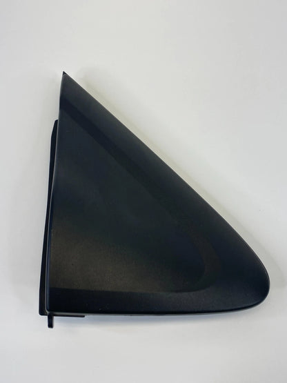2000-2006 MAZDA MPV FRONT RIGHT OUTER SIDE VIEW CORNER COVER MOLDING LC6269155