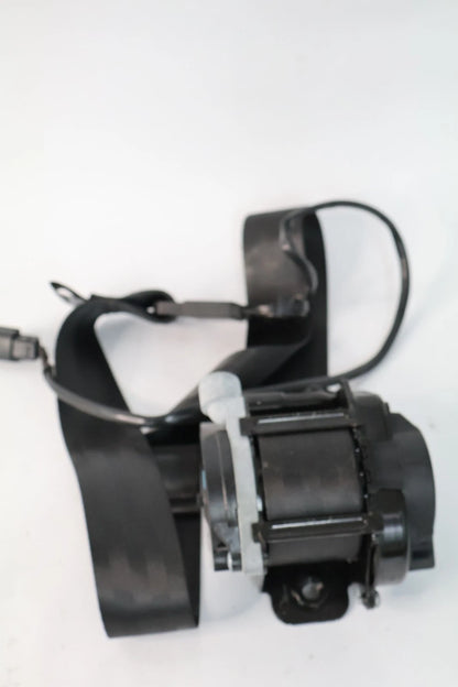 2012 12 FORD FOCUS FRONT RIGHT PASSENGER SEAT BELT RETRACTOR 617232600E OEM