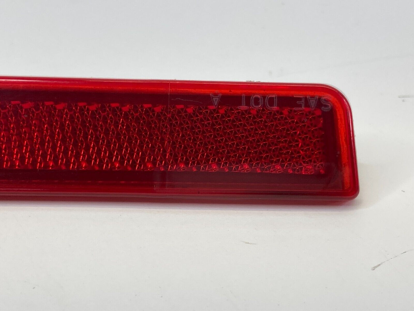 08-14 Cadillac CTS Sedan Rear Bumper Right Outer Side Reflector Lamp 25883454