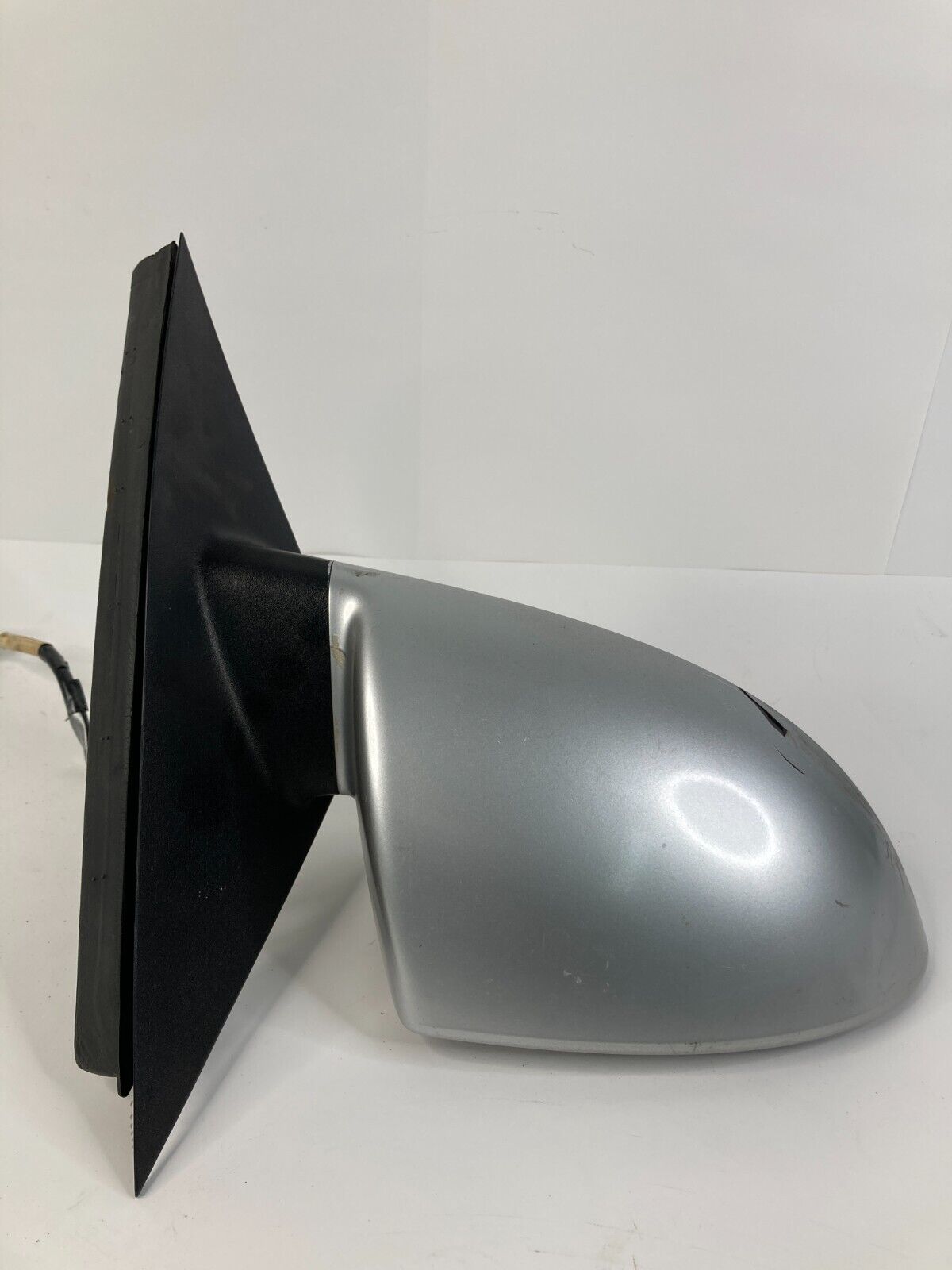 2006-2013 Chevrolet Impala Front Right Side View Power Door Mirror Assembly OEM