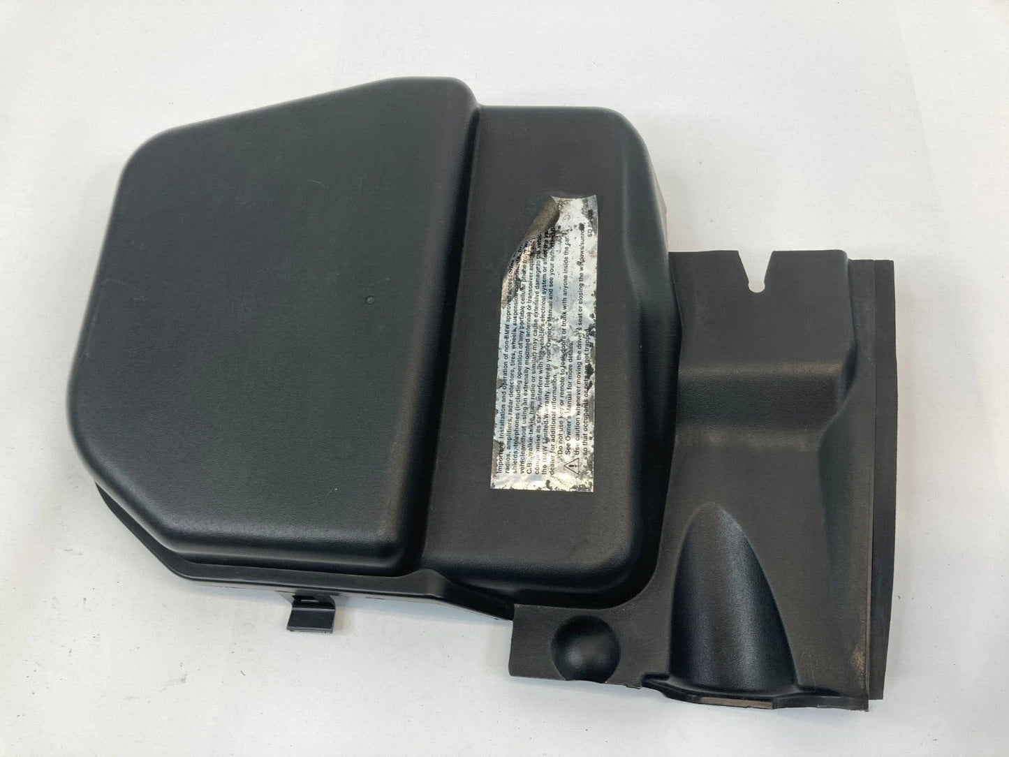 2006 BMW 330I SEDAN LEFT SIDE COWL CABIN AIR DUCT HOUSING COVER 64316925017 OEM