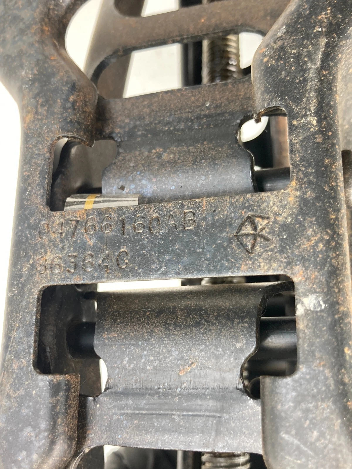 2008 09 10 11 12 13 2014 DODGE AVENGER EMERGENCY SPARE TIRE JACK ASSY OEM