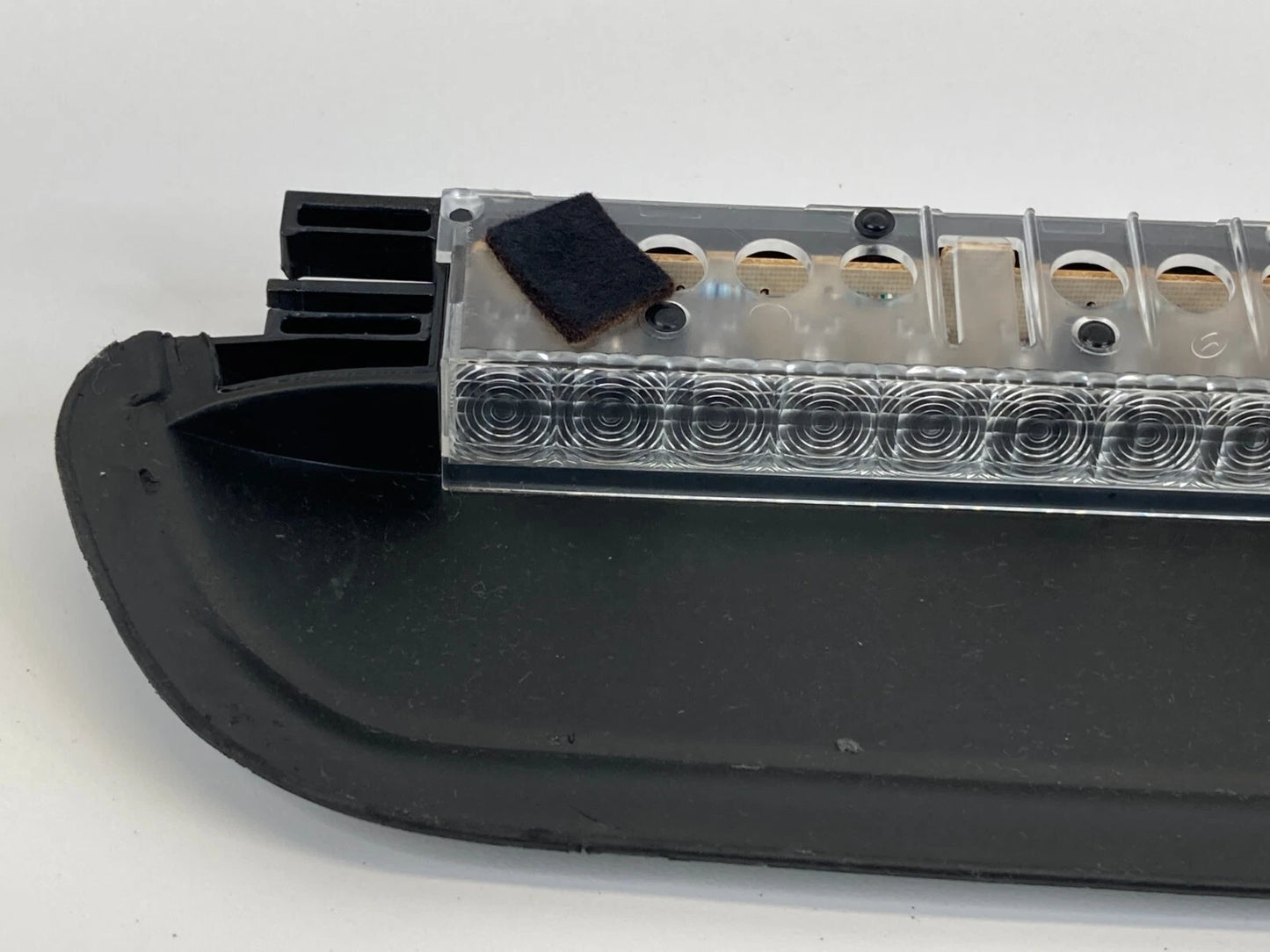 09 10 BMW 535I XDRIVE SEDAN THIRD BRAKE LIGHT HIGH MOUNTED STOP LAMP 229951 OEM