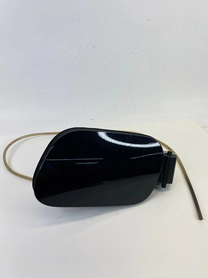 2011-2017 VOLKSWAGEN TOUAREG FUEL TANK DOOR FLAP REAR RIGHT SIDE OEM 7P6-809-857