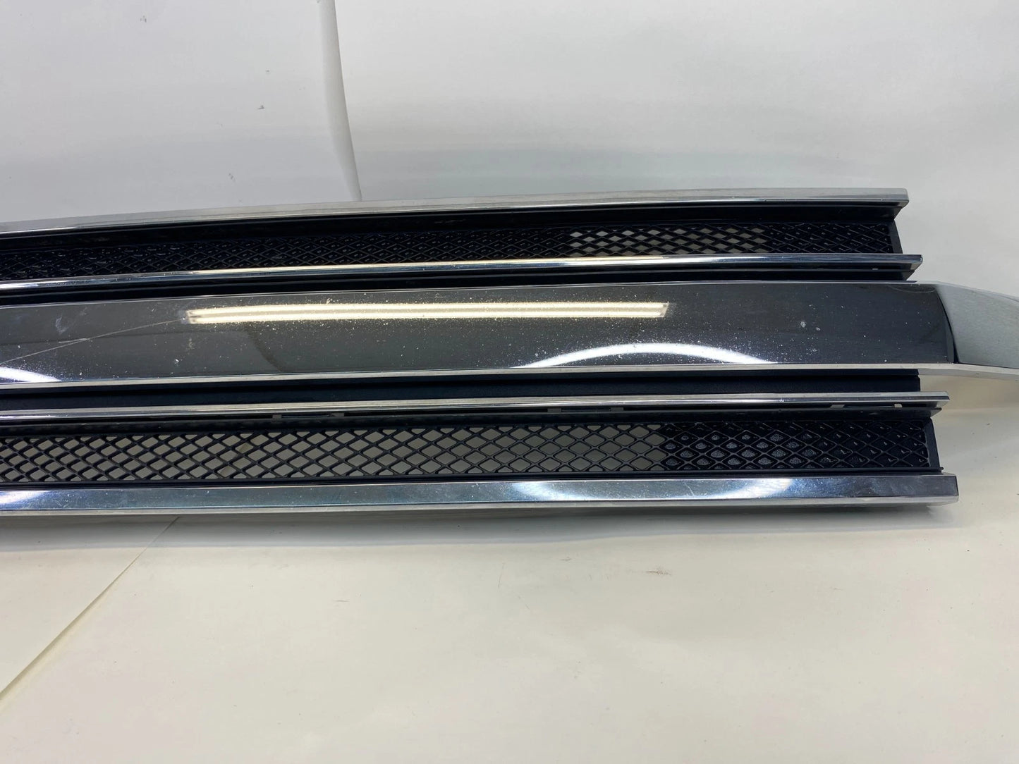 2013-2019 Ford Flex Front Bumper Upper Grill Grille Chrome DA83-8A164-CD OEM
