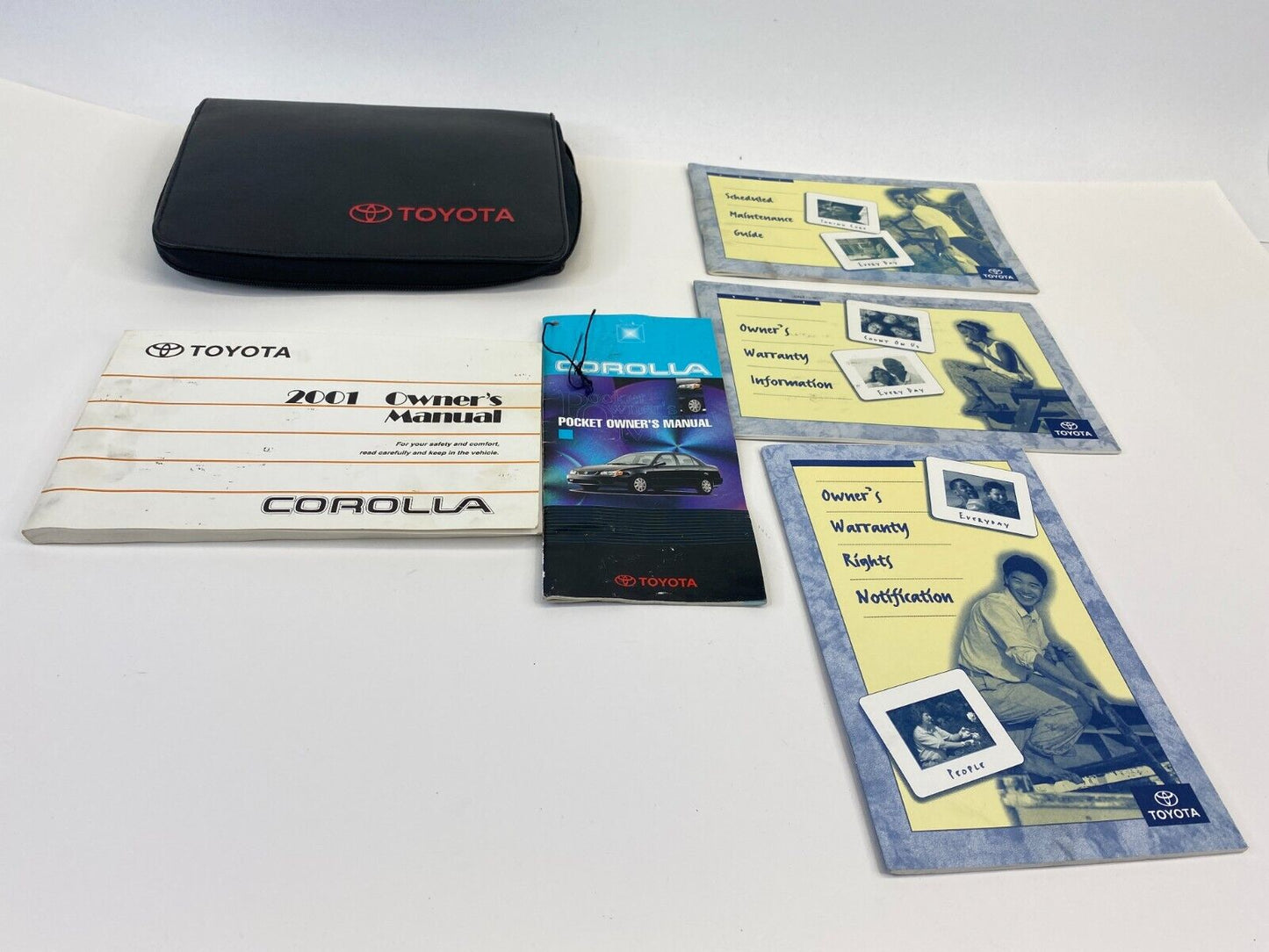 2001 01 Toyota Corolla Owners Manual Warranty Information Guide w/ Case OEM