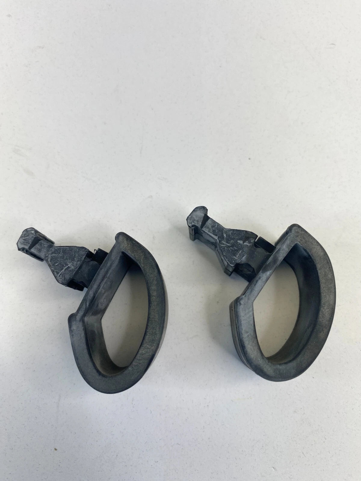 2010-2015 MITSUBISHI LANCER REAR TAILGATE HATCHBACK LID RUBBER HANGER PAIR SET