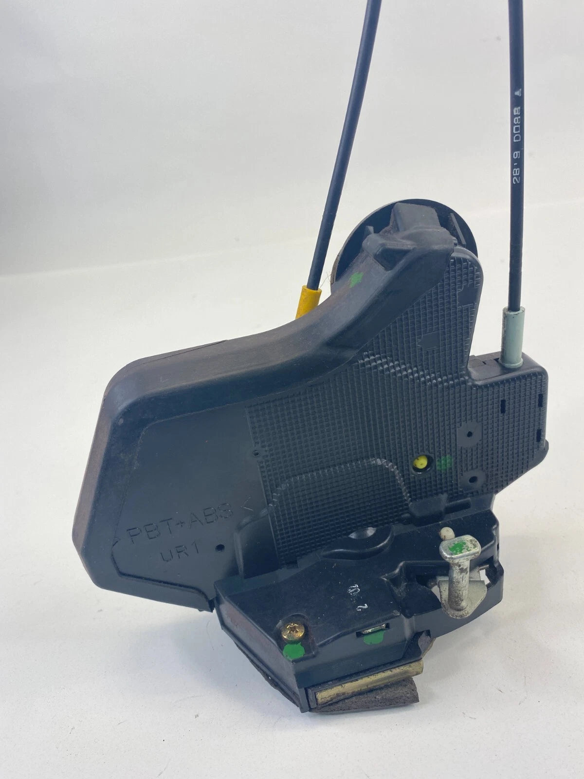 03-08 TOYOTA MATRIX HATCHBACK REAR RIGHT SIDE POWER DOOR LOCK LATCH ACTUATOR OEM