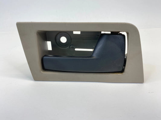 2008-2011 FORD FOCUS REAR RIGHT INTERIOR DOOR HANDLE OEM FACTORY 8L84-78266834-A