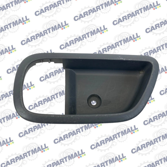 09-11 KIA RIO REAR RIGHT SIDE INTERIOR DOOR HANDLE BEZEL TRIM 82621-1G010 OEM