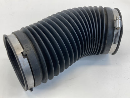 2011-2016 Town & Country 3.6L V6 Engine Air intake Cleaner Hose Duct Tube Assy
