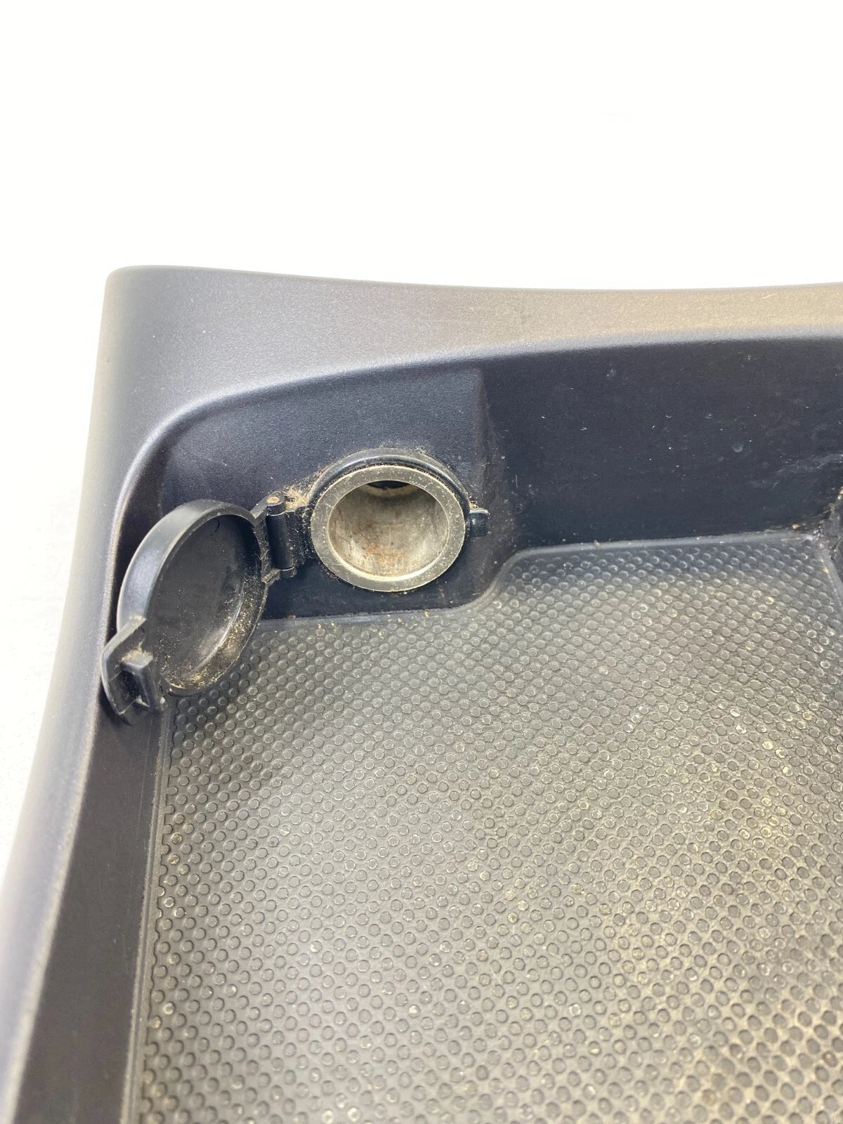 02-04 HYUNDAI SONATA CENTER CONSOLE UPPER TRAY STORAGE POWER OUTLET 84651-3C500