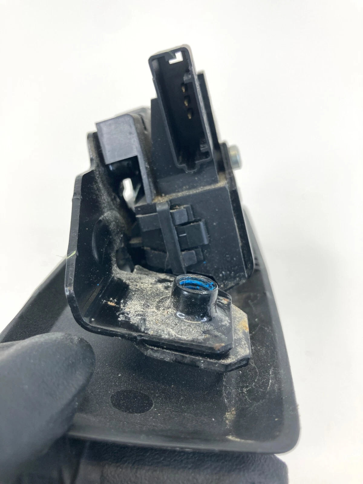 12-20 CHEVROLET SONIC 13-25 MALIBU REAR TRUNK LOCK LATCH ACTUATOR RELEASE OEM
