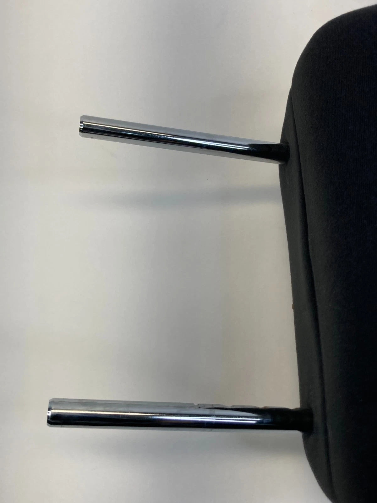 2007-2012 TOYOTA YARIS FRONT LEFT & RIGHT SEAT HEADREST HEAD REST PAIR SET OEM