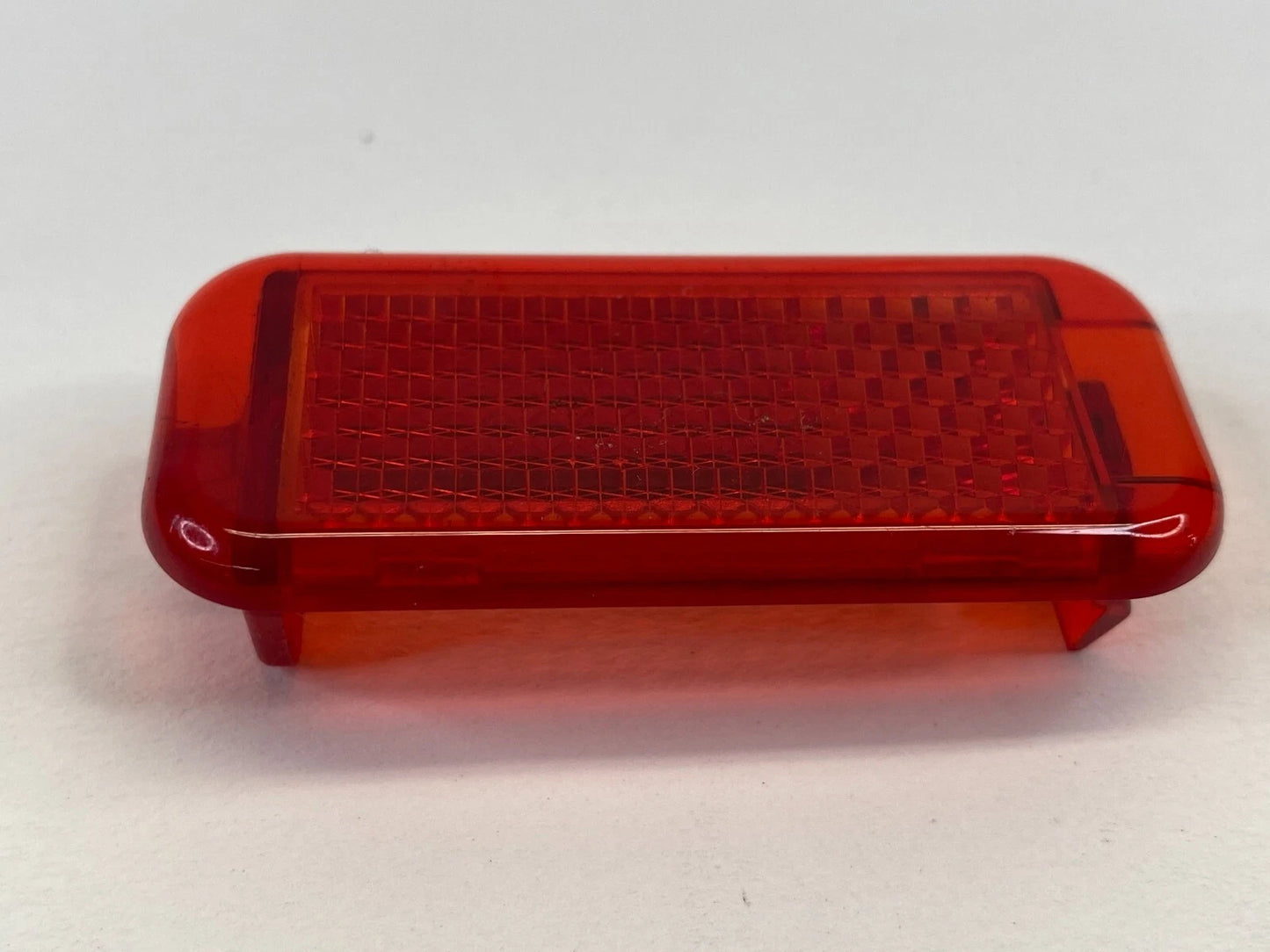 2006-2013 AUDI A3 FRONT RIGHT INNER SIDE DOOR REFLECTOR LIGHT LENS 8P0947412 OEM