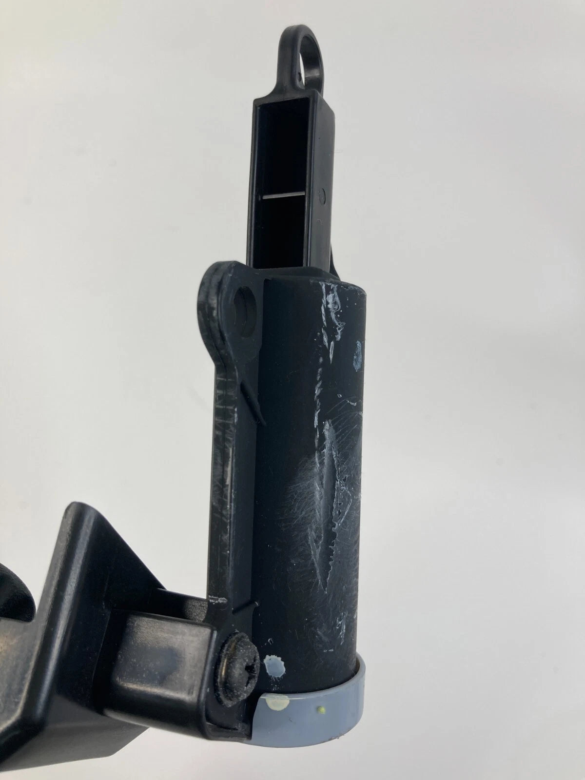 2011-2014 HYUNDAI SONATA DASH GLOVE BOX DOOR STOPPER AIR DAMPER SUPPORT OEM