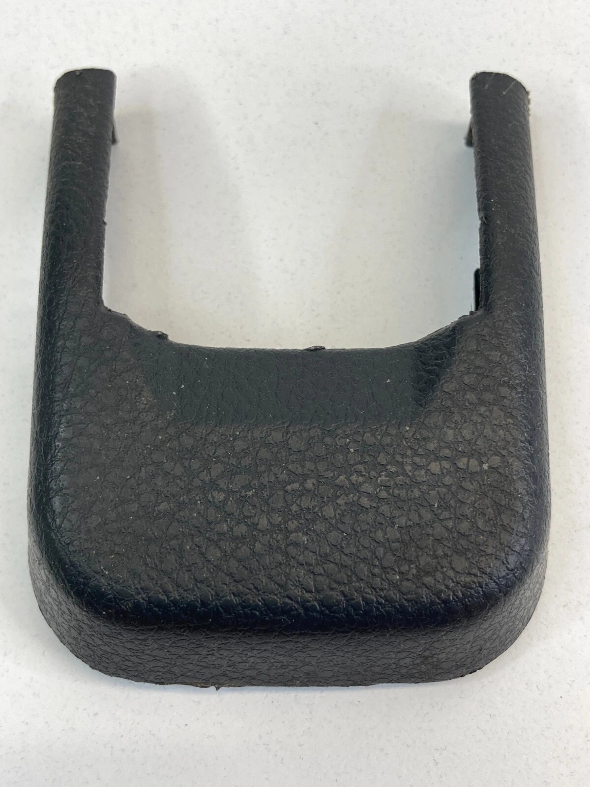 2007 08 09 10 11 2012 NISSAN ALTIMA SEAT TRACK END COVER CAP TRIM 1192427