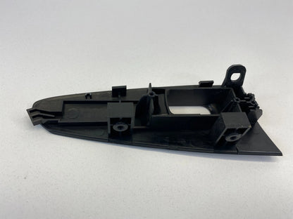 10-13 KIA FORTE REAR RIGHT SIDE DOOR WINDOW SWITCH BEZEL COVER TRIM 201005754