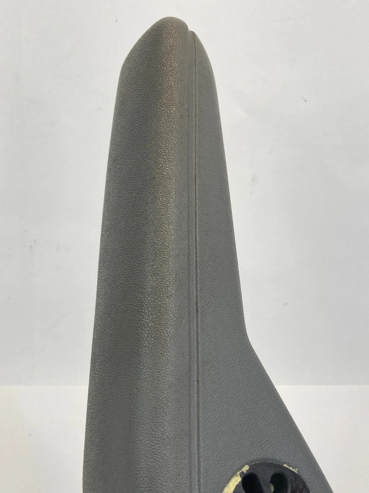 2008-2010 CHRYSLER TOWN & COUNTRY FRONT RIGHT SEAT ARMREST ARM REST OUTER OEM