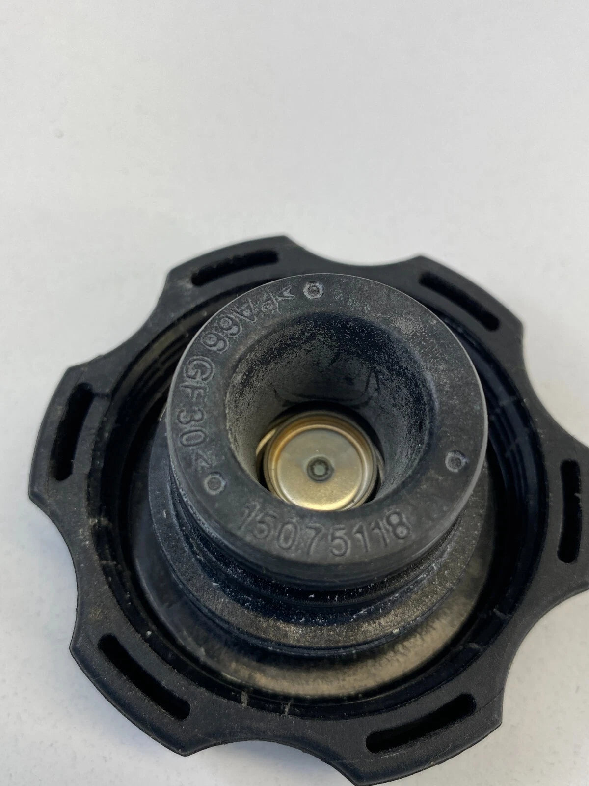 2010-2017 EQUINOX TERRAIN RADIATOR COOLANT RECOVERY CAP TANK COVER 15075118 OEM