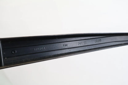 2004-2009 TOYOTA PRIUS FRONT LEFT AND RIGHT WINDSHIELD WIPER ARM PAIR SET