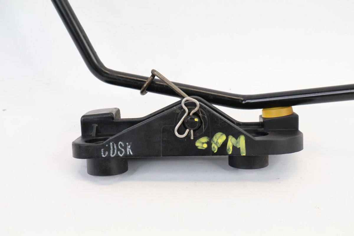 2006-2011 HYUDAI ACCENT 1.6L GAS PEDAL ACCELERATOR FUEL PUSH BRACKET ASSY OEM