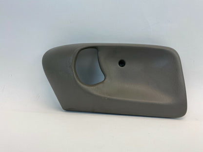 00-05 Chevrolet Impala Rear Left Side Interior Door Handle Bezel Trim 21995764