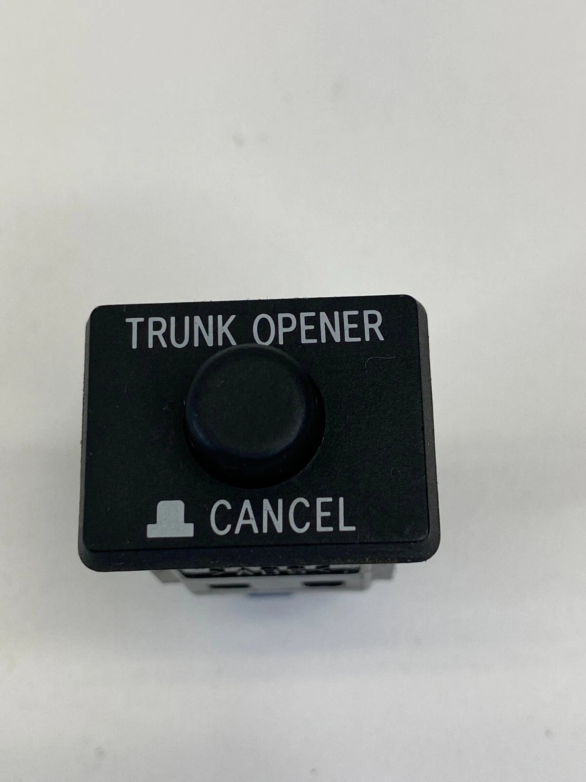 2002 2003 LEXUS ES300 2004-2006 LEXUS ES330 TRUNK LID OPENER BUTTON SWITCH OEM