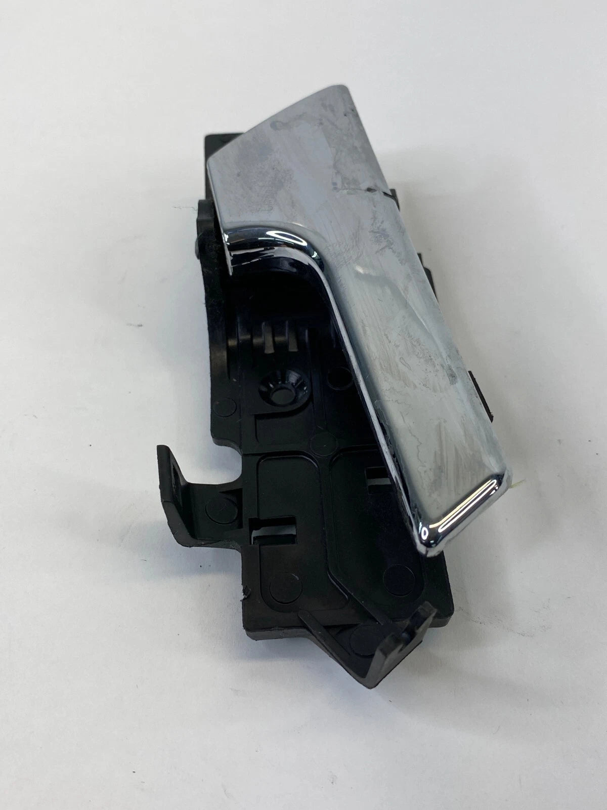 2009-2011 CHEVROLET AVEO5 FRONT RIGHT INTERIOR DOOR HANDLE OEM FACTORY SWT200404
