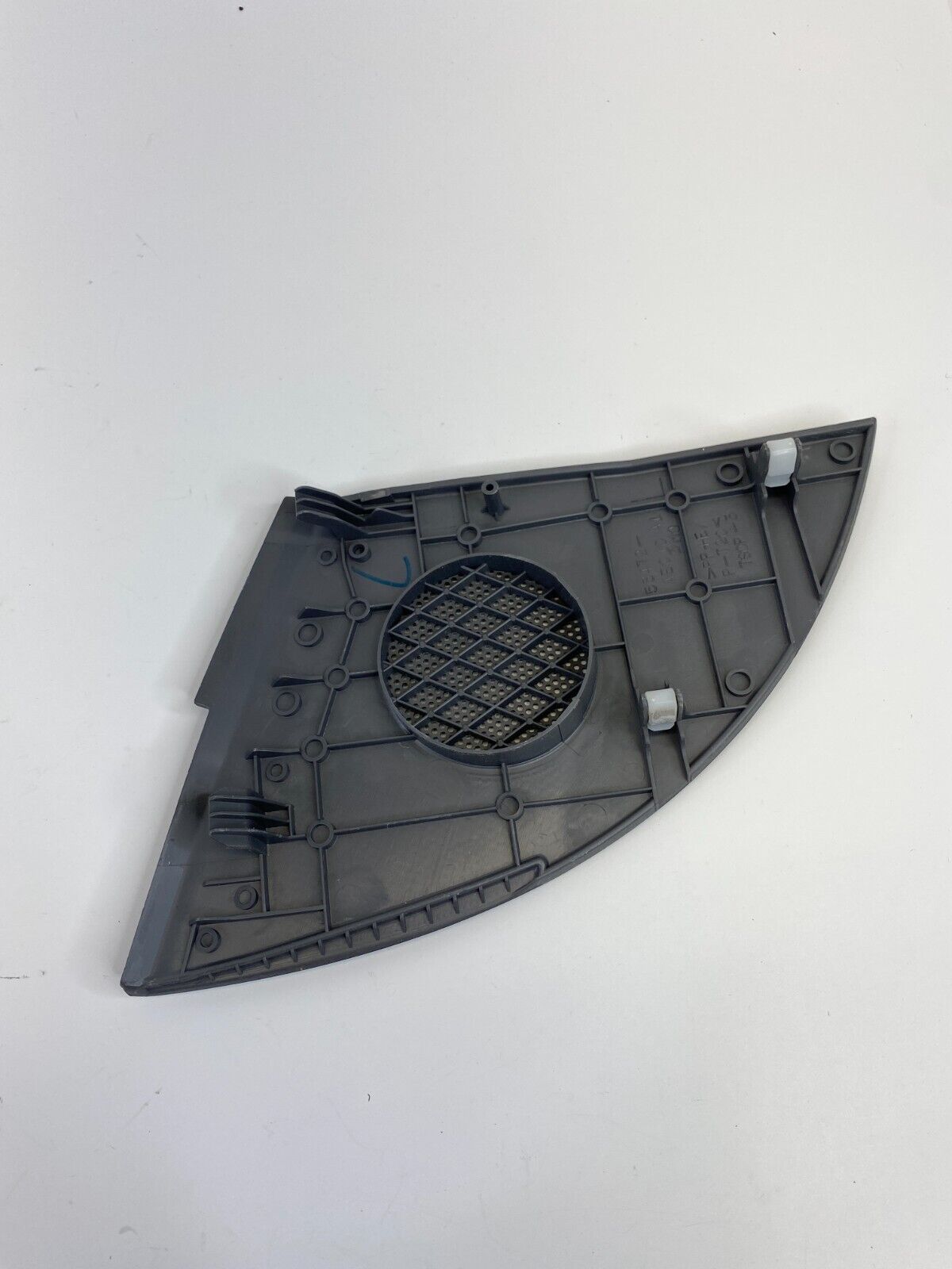 04-10 Toyota Sienna Dash Upper Left Side Speaker Trim Grill Cover 55472-AE010