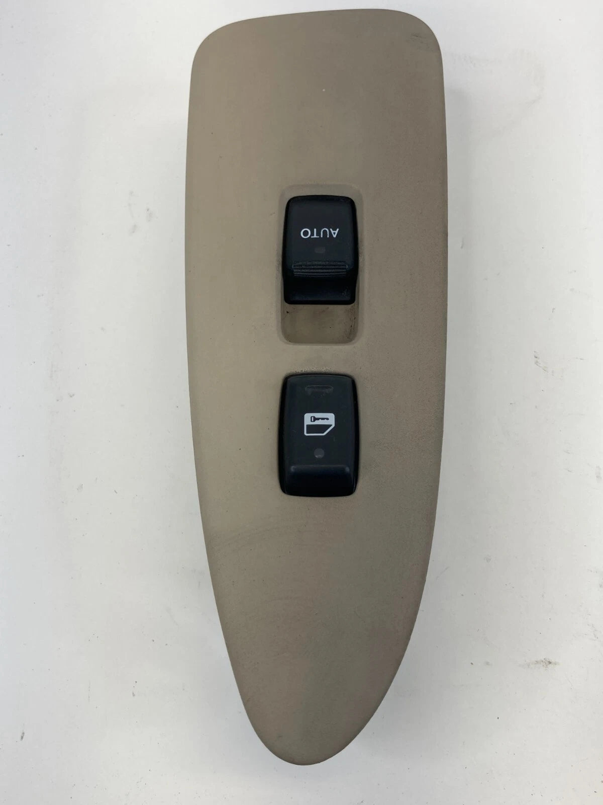 02 03 LEXUS ES300 FRONT RIGHT PASSENGER DOOR WINDOW SWITCH & BEZEL 84030-33020