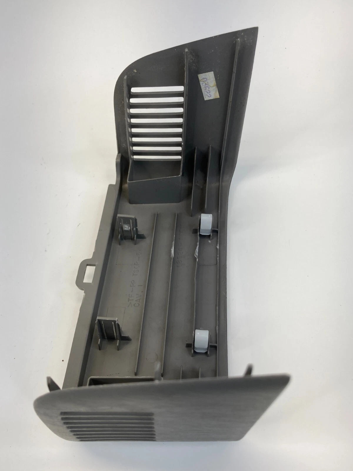 2002-2006 TOYOTA CAMRY REAR CENTER CONSOLE PANEL TRIM COVER BEZEL 58924-AA010