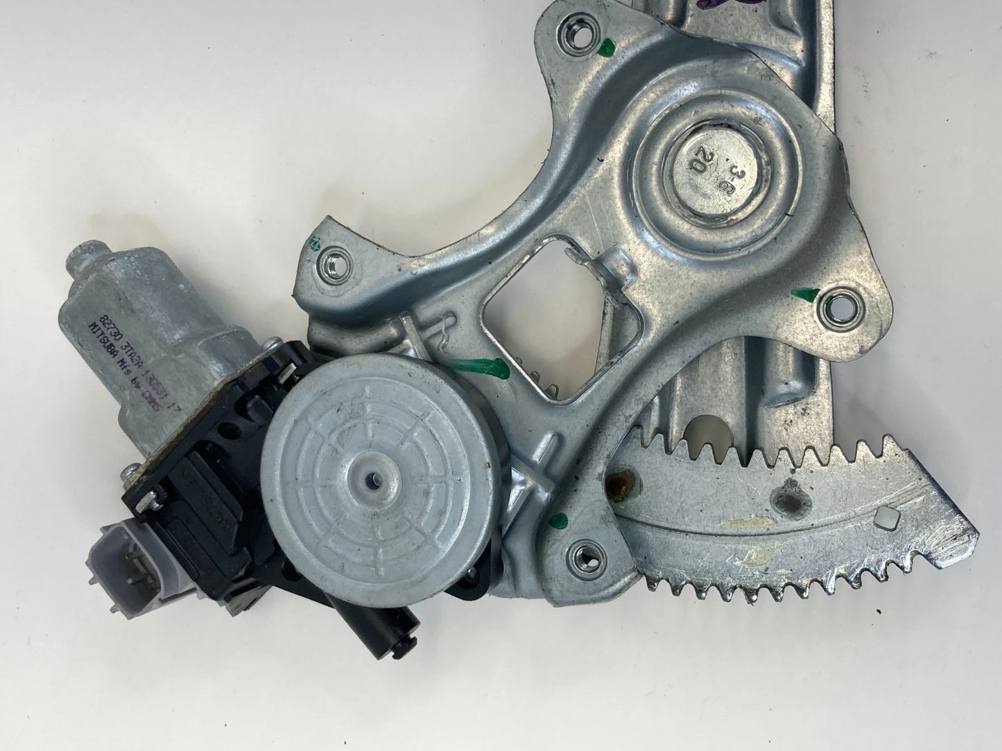 2013-2019 NISSAN SENTRA REAR RIGHT POWER WINDOW MOTOR W/ REGULATOR 82730-3TA2A