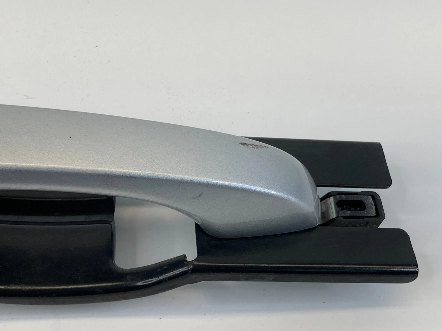2009 2010 DODGE JOURNEY FRONT LEFT DRIVER SIDE EXTERIOR OUTER DOOR HANDLE OEM