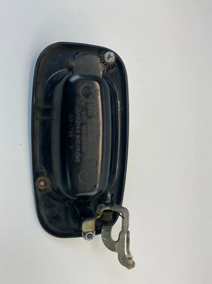 2000-2006 CHEVROLET TAHOE GMC YUKON REAR RIGHT EXTERIOR DOOR HANDLE 15029900 OEM