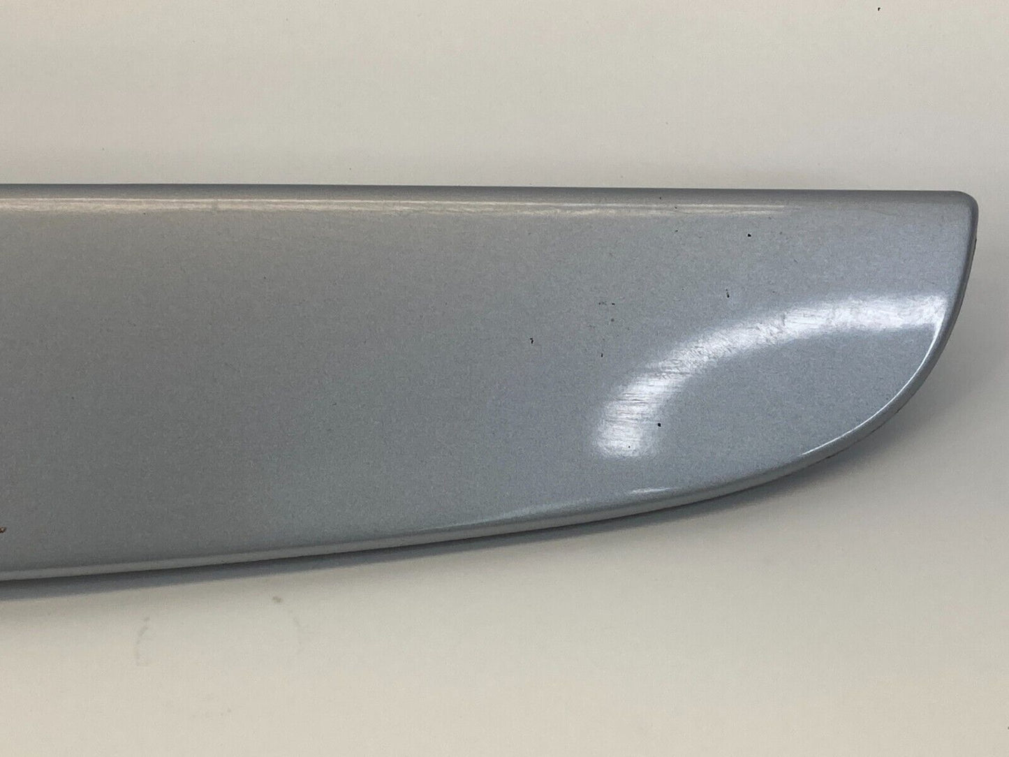 08-10 Hyundai Accent Sedan Rear Liftgate Tailgate License Molding 87370-1E0000