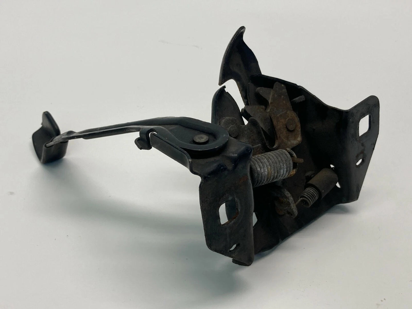 2001-2007 CHRYSLER TOWN & COUNTRY FRONT HOOD LOCK LATCH RELEASE HANDLE OEM