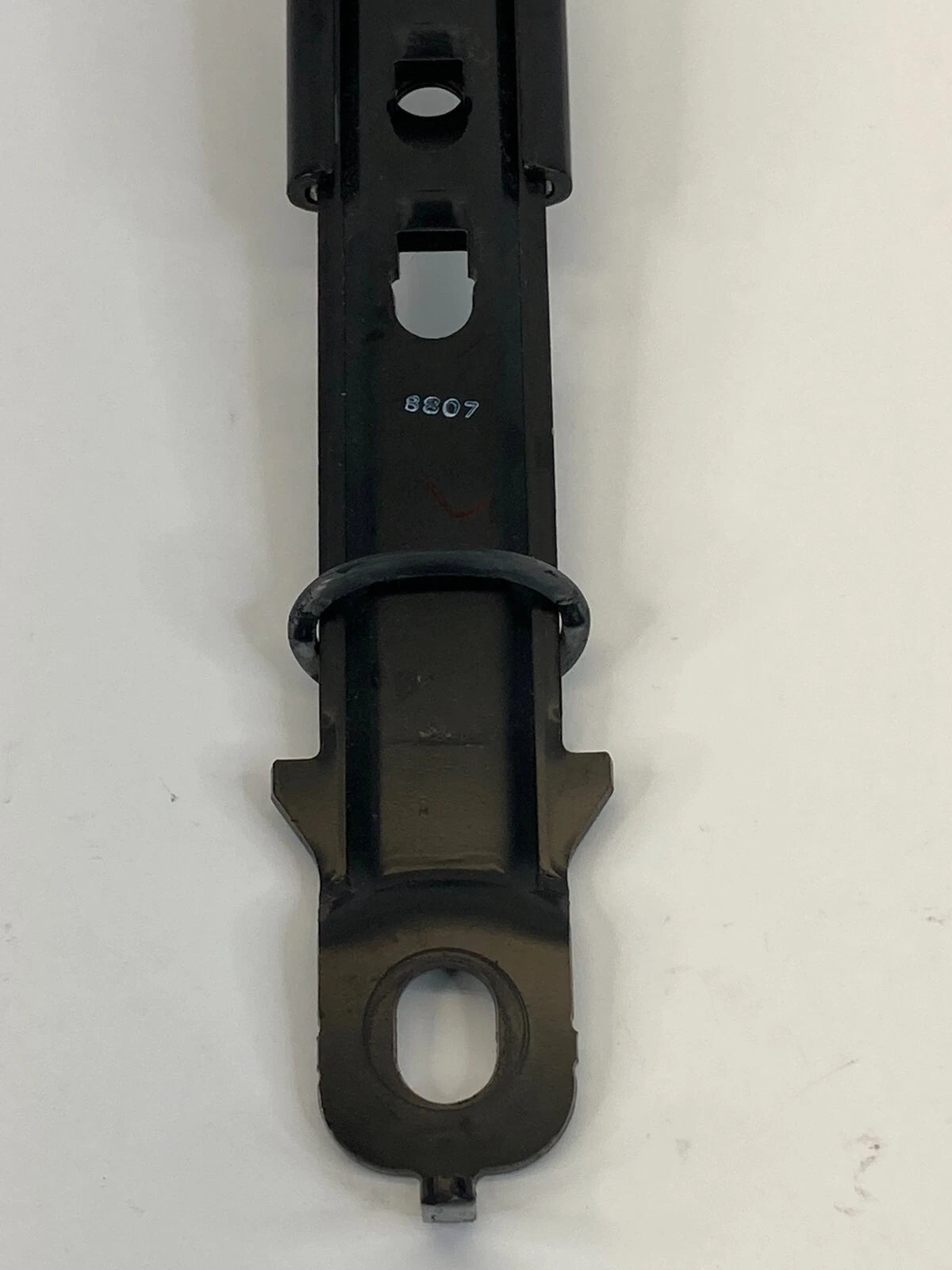 07-10 HYUNDAI ELANTRA FRONT LEFT DRIVER SIDE SEAT BELT ADJUSTER HEIGHT SUPPORT