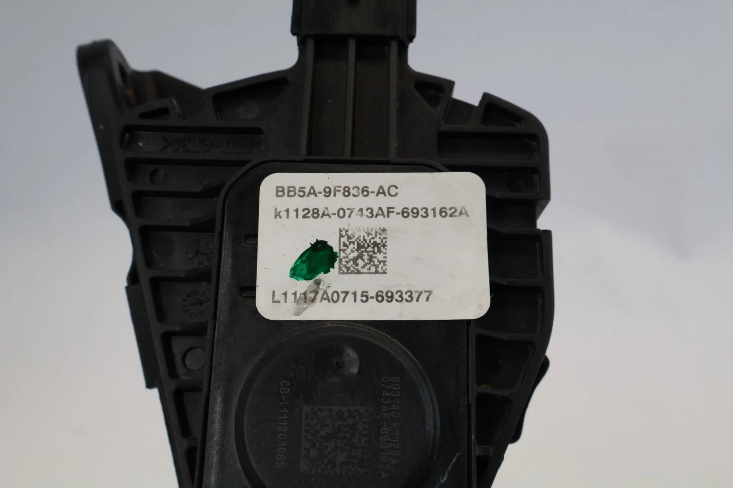2011-2019 FORD EXPLORER ACCELERATOR GAS PEDAL SENSOR ASSEMBLY BB5A-9F836-AC OEM