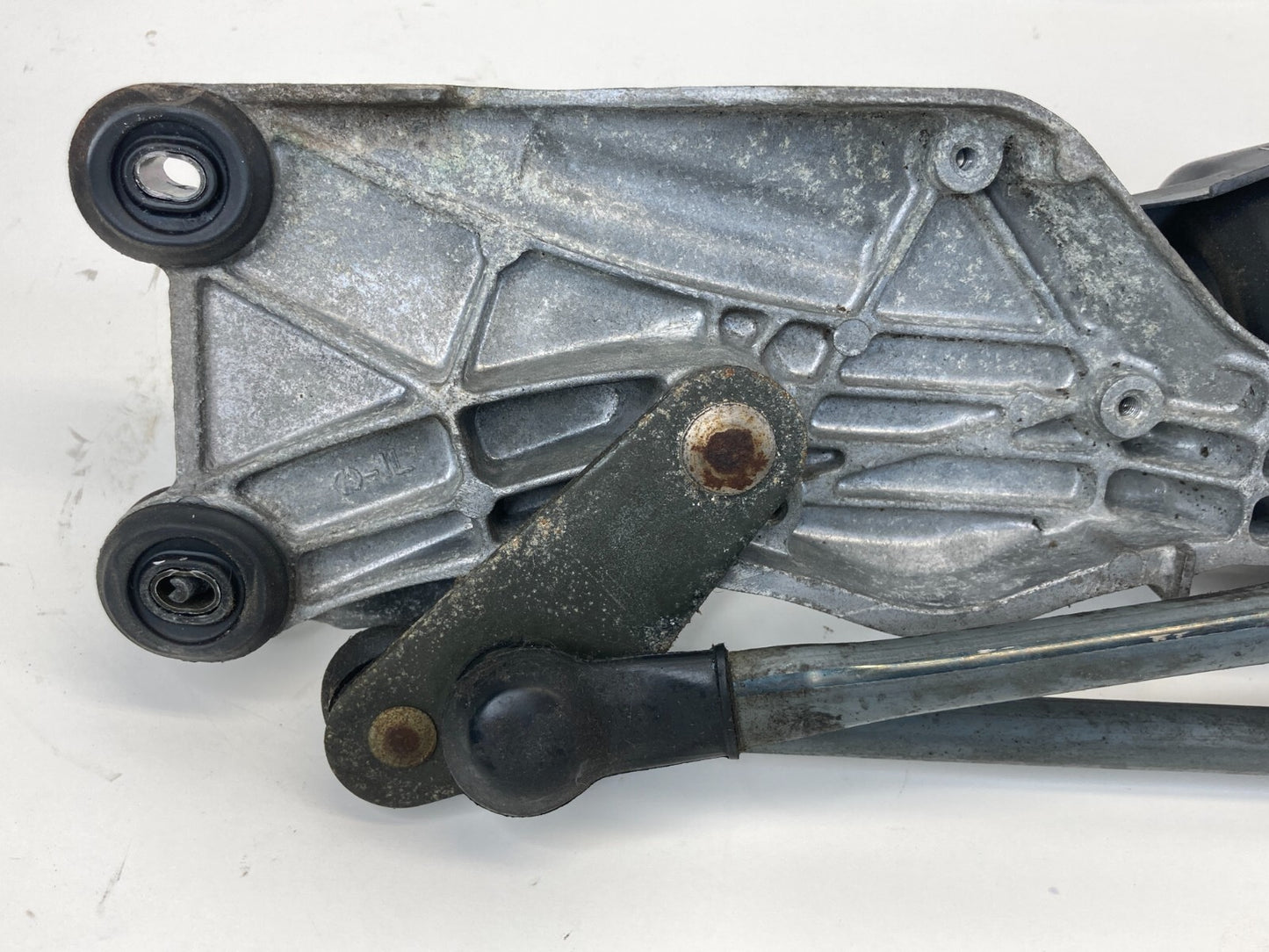 01 02 03 04 05 06 Lexus LS430 Front Windshield Wiper Motor w/ Linkage OEM