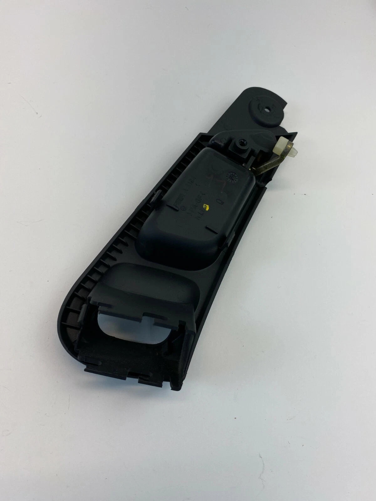 2006 2007 MERCEDES-BENZ C280 INNER DOOR HANDLE REAR LEFT BLACK SILVER A3184 OEM