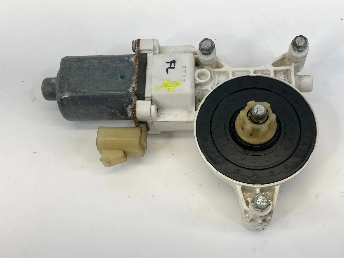 2000-2006 CHEVROLET TAHOE GMC YUKON FRONT LEFT SIDE DOOR POWER WINDOW MOTOR OEM