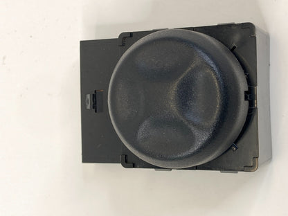 2007-2009 GMC Yukon Front Left Seat Power Lumbar Control Switch 15785408 OEM