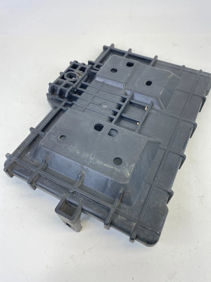 2009-2011 KIA BORREGO 3.8L BATTERY TRAY CARRIER HOLDER BRACKET OEM 37150-2J800