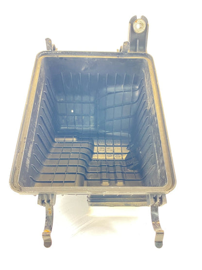 2010-2012 HYUNDAI SANTA FE AIR INTAKE CLEANER FILTER HOUSING UNIT 281122P100 OEM