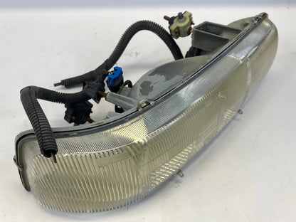 00-06 CHEVY TAHOE SUBURBAN RH PASSENGER SIDE HEADLIGHT HEAD LAMP ASSEMBLY OEM